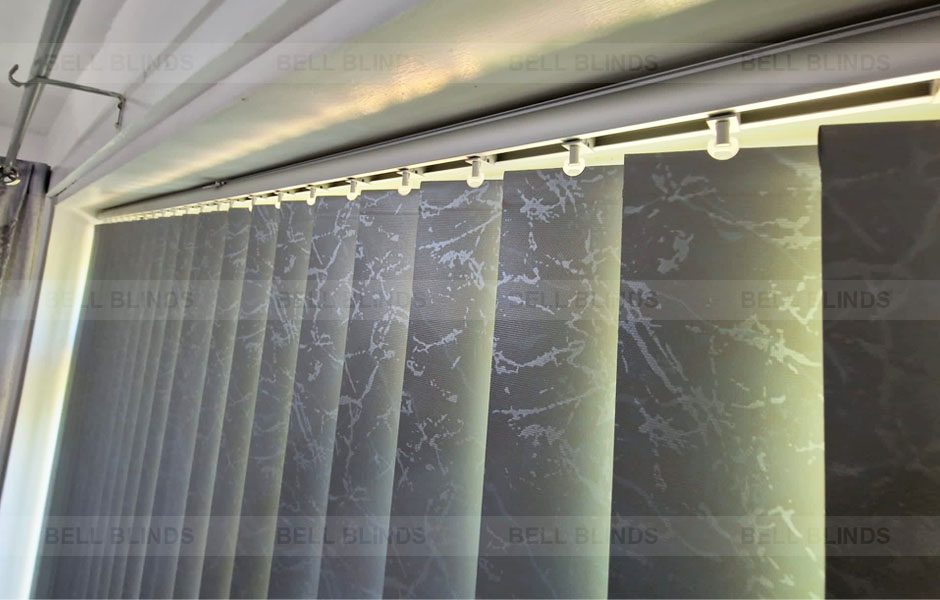 Blackout Chainless vertical blinds in grey pattern